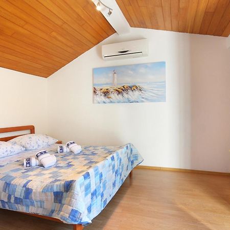 Holiday House With A Parking Space Brela, Makarska - 788 الغرفة الصورة